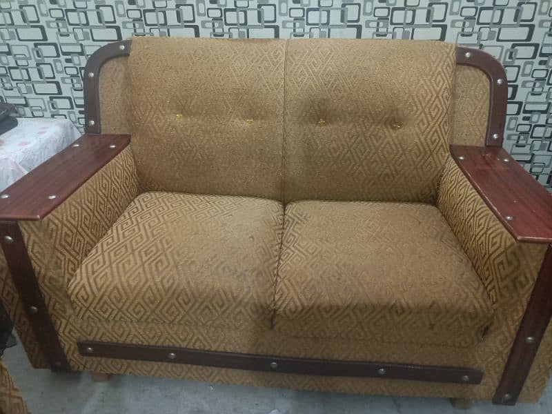 7 seater sofa SALE 0