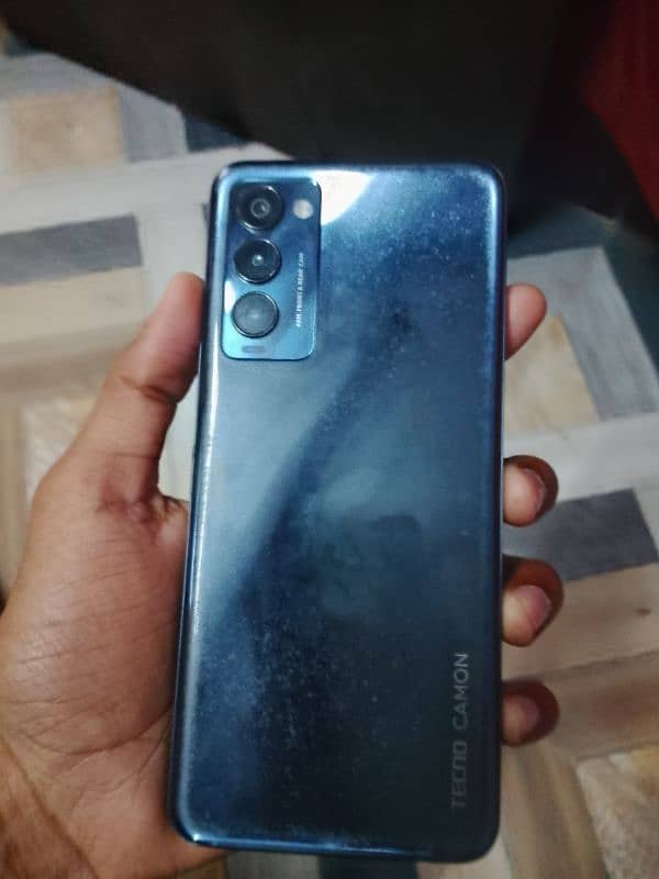 Tecno camon 18t 4