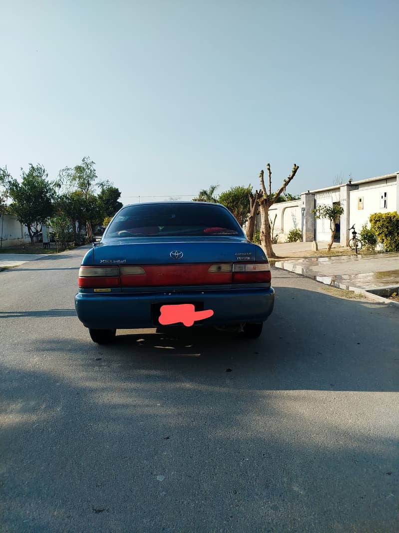 Toyota Corolla XE 2001 10