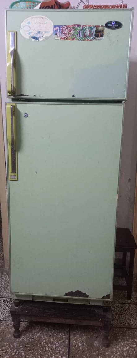 Home Used Fridge for sale. 4