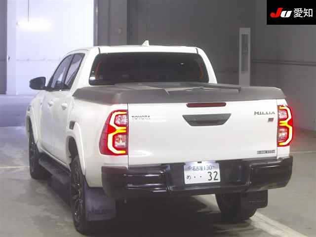 Toyota Hilux 2020 Z-GR Sports ( 2400cc) 8