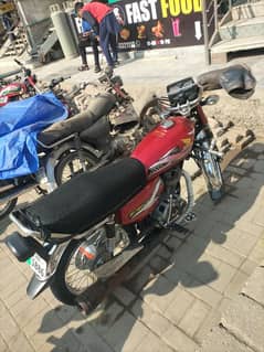 United 125  good condition good bike