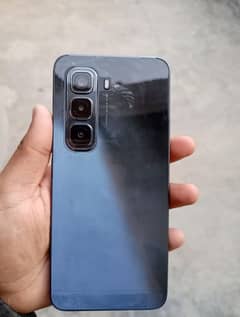 Infinix hot 50 pro only 4 day use 8/128