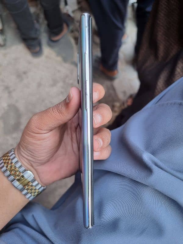 Note 10 Plus 4