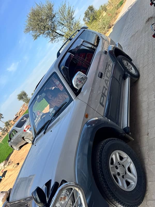 Toyota Prado 1997 3