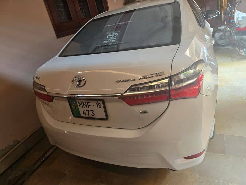 Toyota Corolla Altis 1.6 2018 6