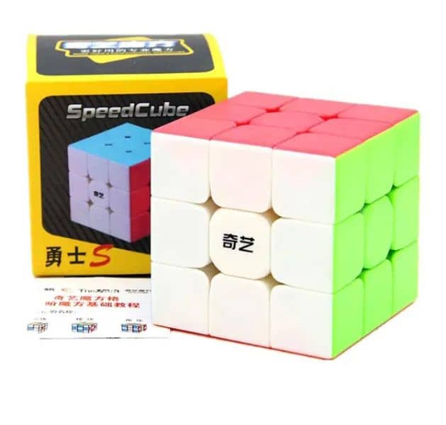 Rubik's cube puzzle solved with algorithms 3