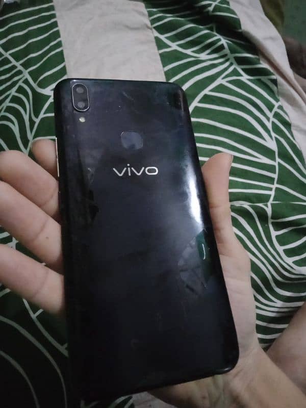 VIVO V9 BOX missing hugaya Mob Charger 4/64 HA CONDITION 10/8 3