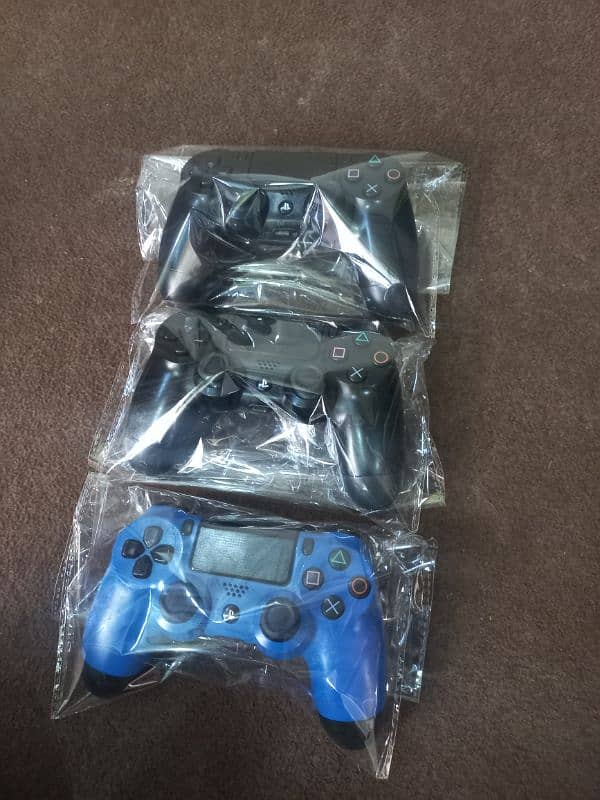 Ps4 Orignal and Master Copy Controller available 3