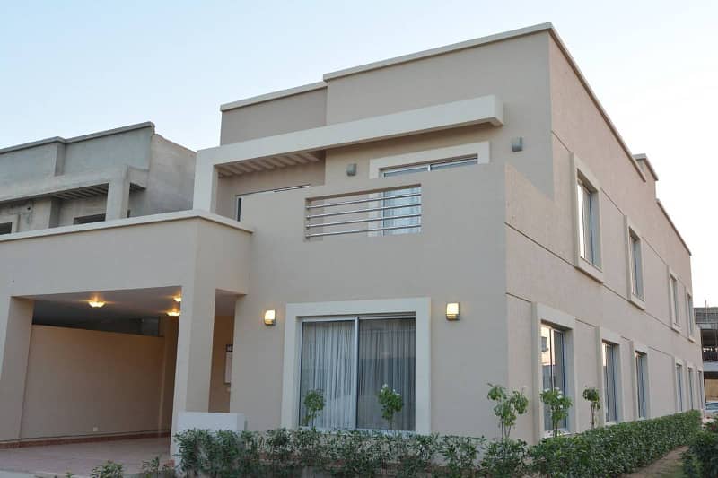 Spacious 152 Sq. Yd Villa for Sale in Precinct 11-A, Bahria Town Karachi Ready to Move! 1