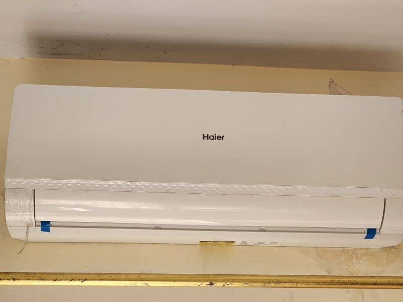 Haier 1 Ton turbo cool non inverter AC like new 0