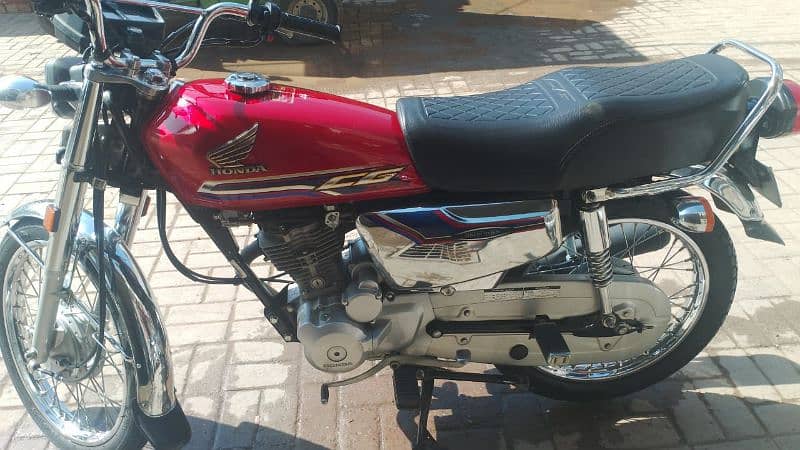 Honda 125 self start 1