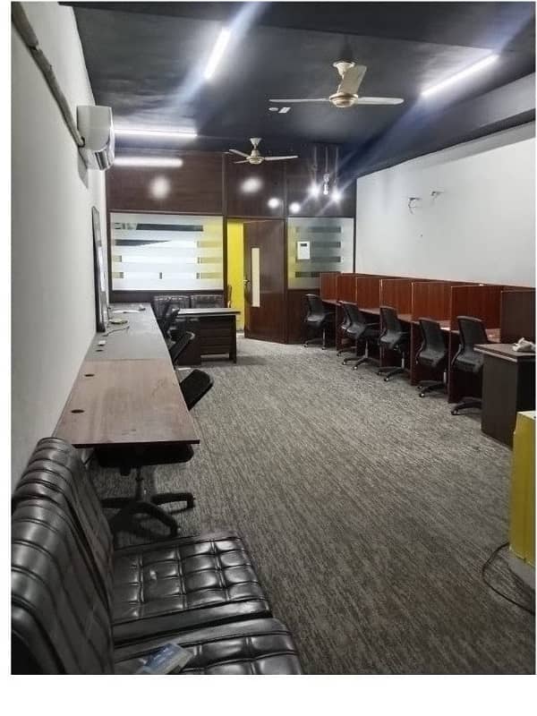 Fully Furnished Office Area 600 Square Feet Office Available For Rent Real Pictures In Gulberg 3 Lahore 1