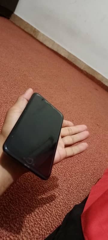 iphone 8plus . PTA Aprroved LLA Model 4