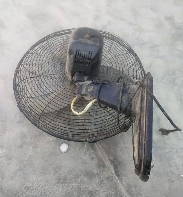 wall Fan 1