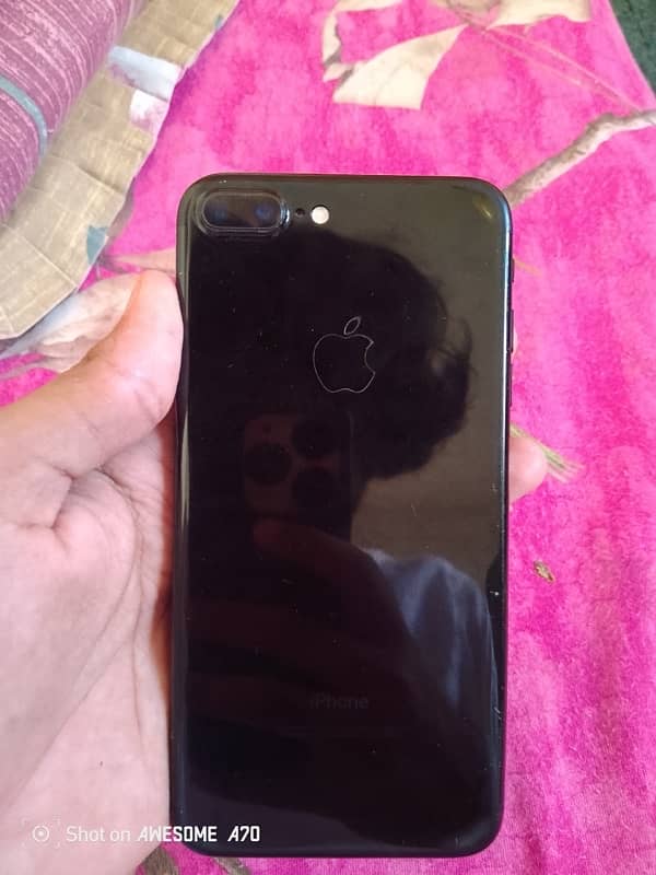 I phone 7 plus official pta approved 128 gb all ok 1