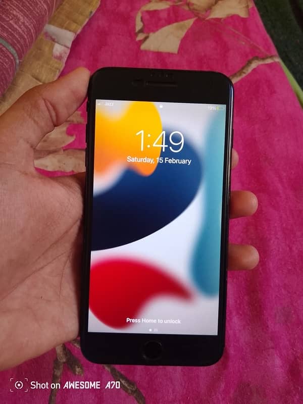 I phone 7 plus official pta approved 128 gb all ok 5