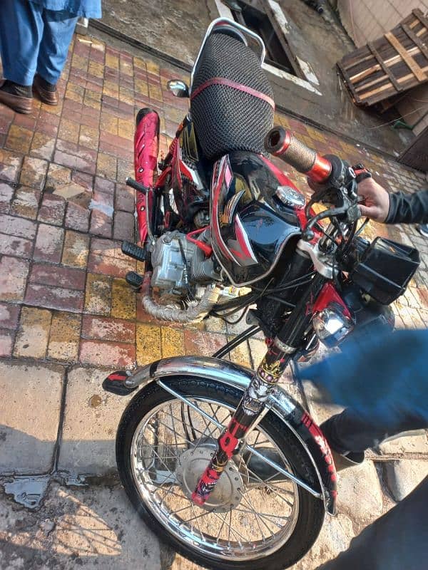 Honda 125 Good Condition 2