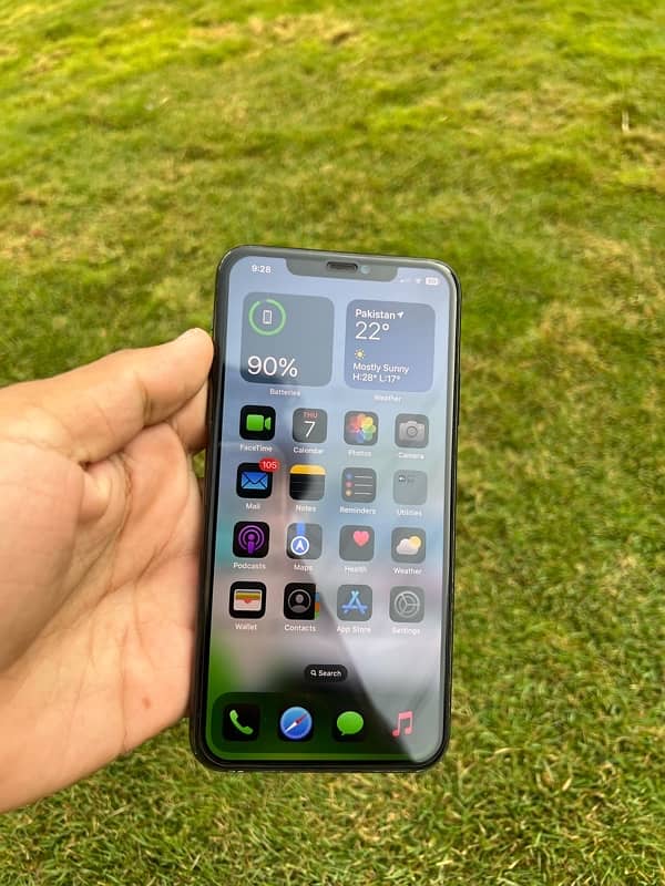 Iphone 11 pro max 256 GB PTA approved 8