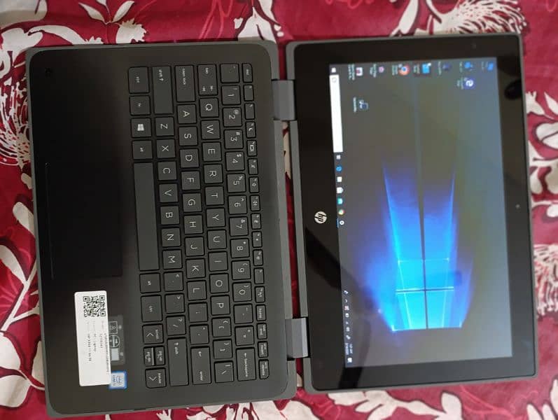 HP Laptop Core i3 10g Touch and Tab 2