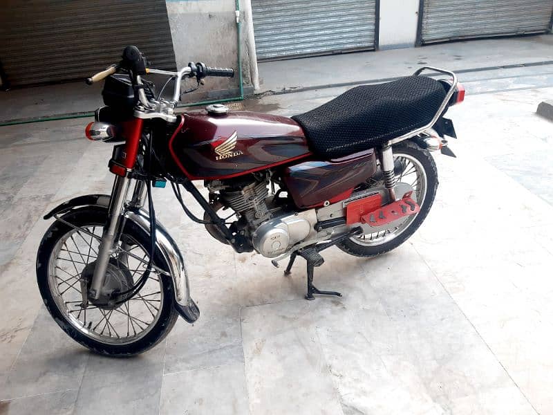 Honda 125 22 model All Punjab number for sale 5