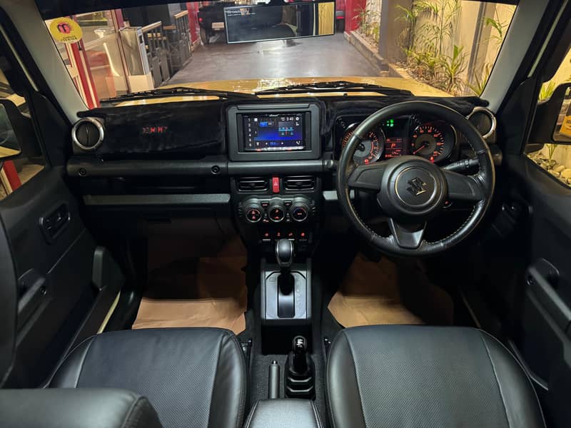 Suzuki Jimny 2018 XL 4