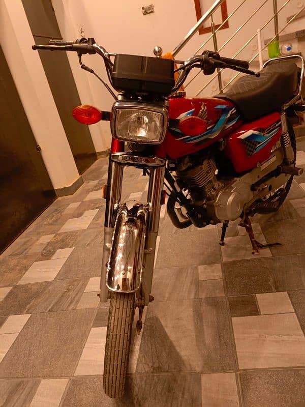 Honda CG 125 8