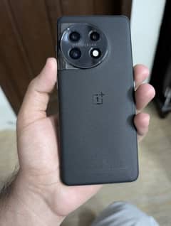 one plus 11 5g 8/128 official pta approved