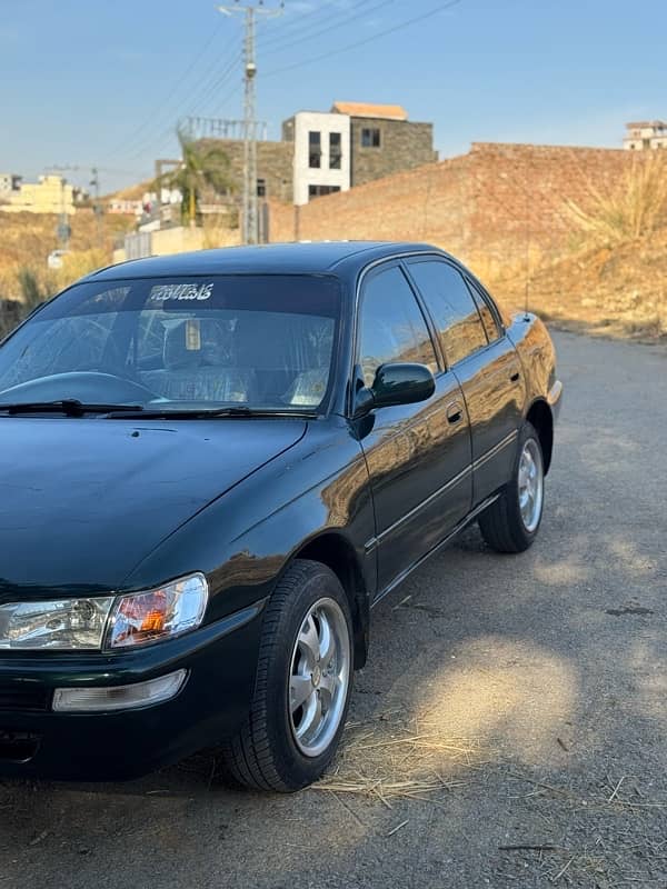 Toyota Corolla 2.0 D 2000 limited 7