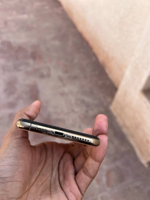 iphone xs max 64 gb factory unlock 1