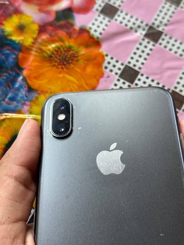 iPhone x 64 pta 9