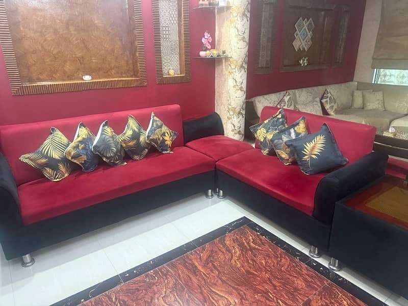 Luxury L-Shaped Red & Black Sofa Set – Stylish & Comfortable 2