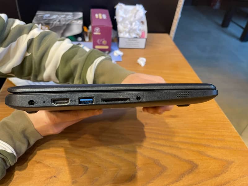 Lenovo Chrome book 1