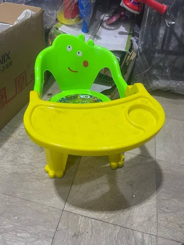 Baby dininy chair 1