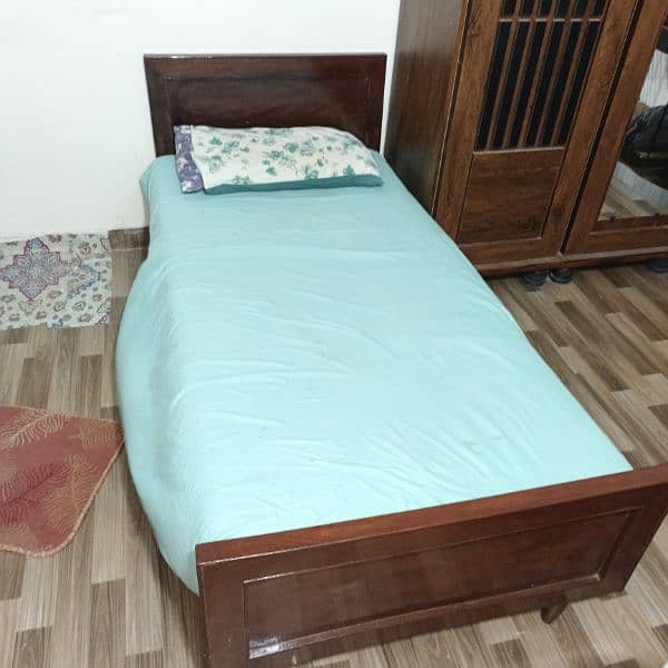 Sheshum pure wooden beds Available. 1