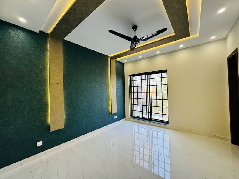 10 Marla Brand New House Available For Sale In Bahria Town Lahore 5