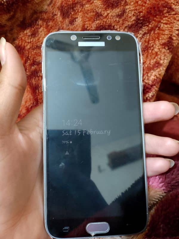 Samsung J7 pro urgent sell 3