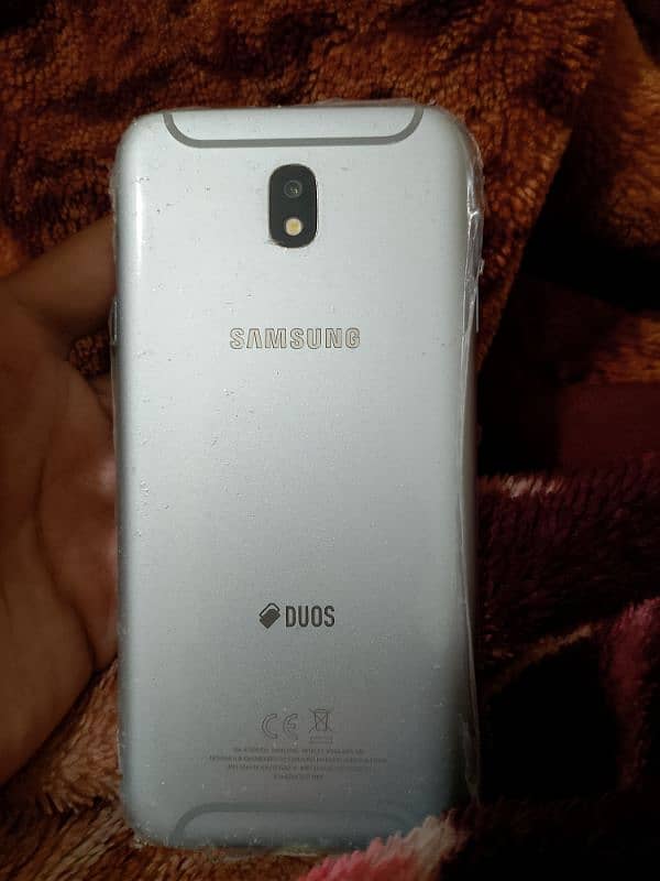 Samsung J7 pro urgent sell 4