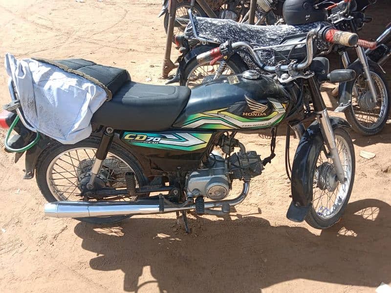 Honda Cd 70 Model 2023 1