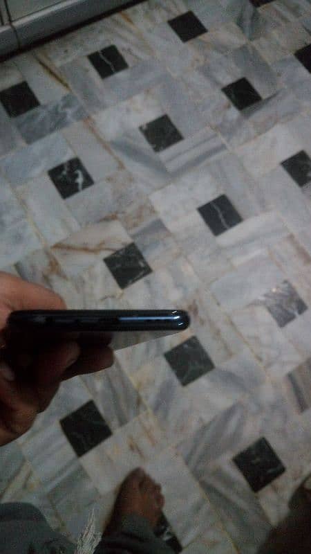 one plus n200 4/64gb pta approved read add 4