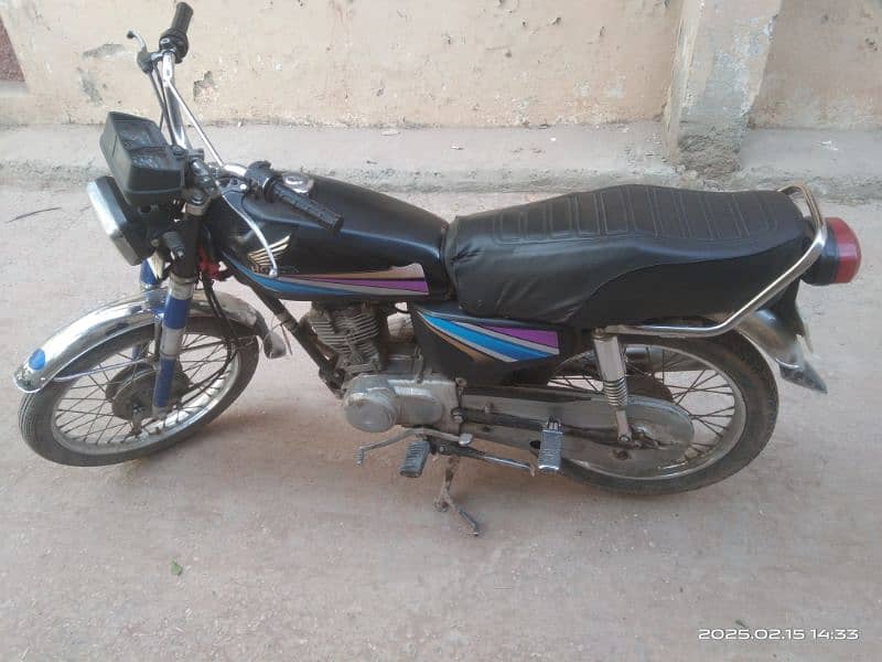 honda 125 2010 model Punjab Sialkot no for sale Whatsapp 03165776834 2