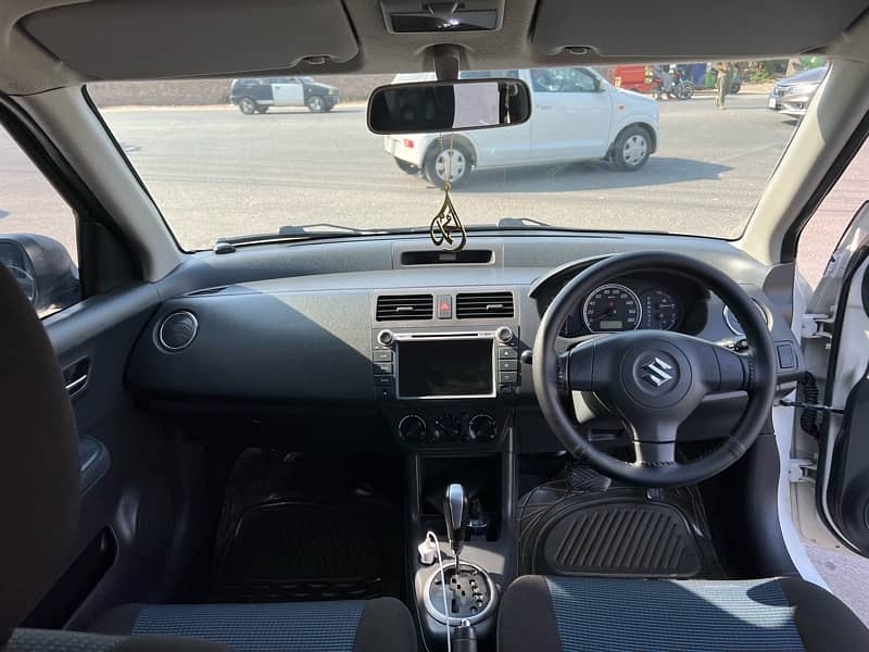 Suzuki Swift 2018 13