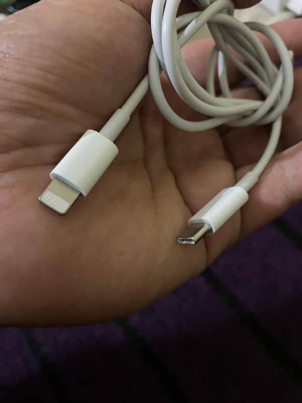 apple original charger of 20 watt with 100 percent original cable 3