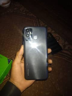 Infinix hot 12 play 4/64 all ok box. charger