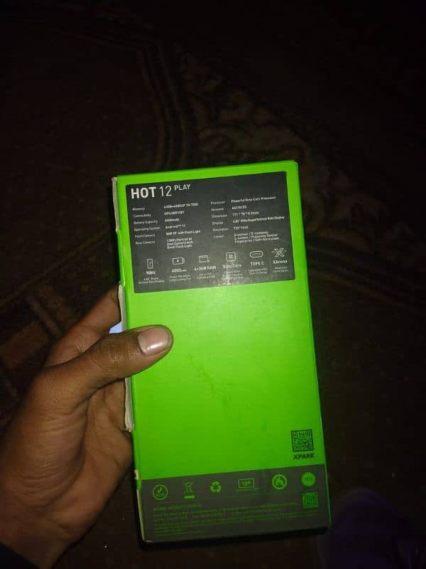 Infinix hot 12 play 4/64 all ok box. charger 3