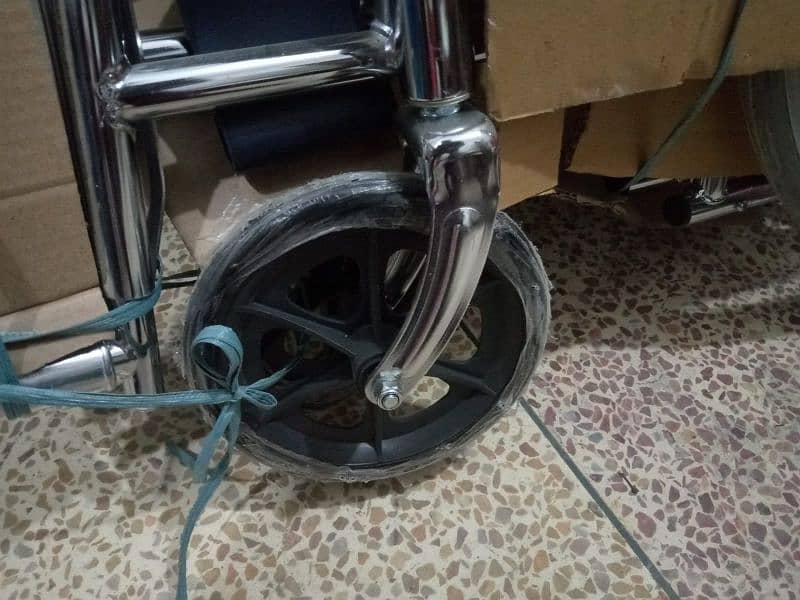 New Wheel Chair Untouch best quality 3