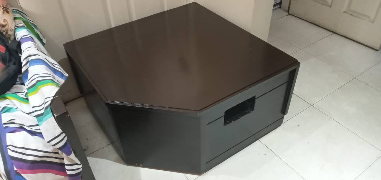 Luxury Center Table + Console Very Good Condition 3