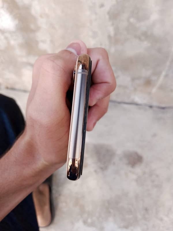 Apple iPhone XS official pta approved 64 gb 2