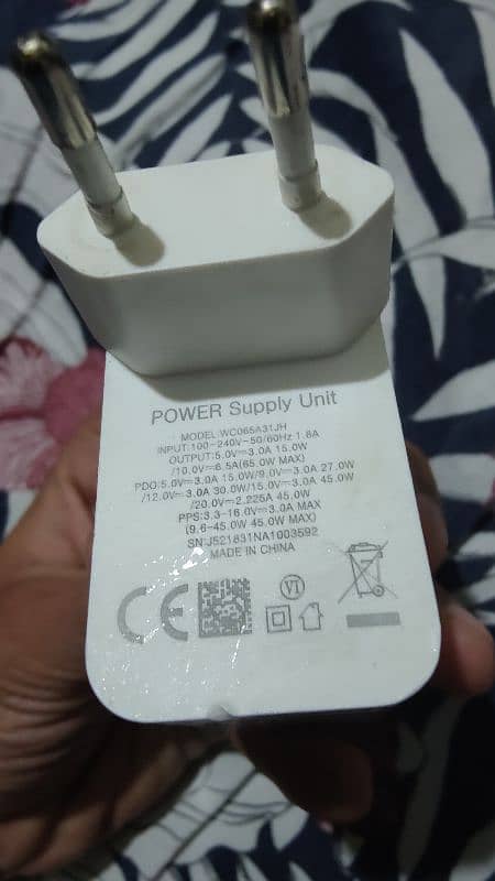 OnePlus charger 2