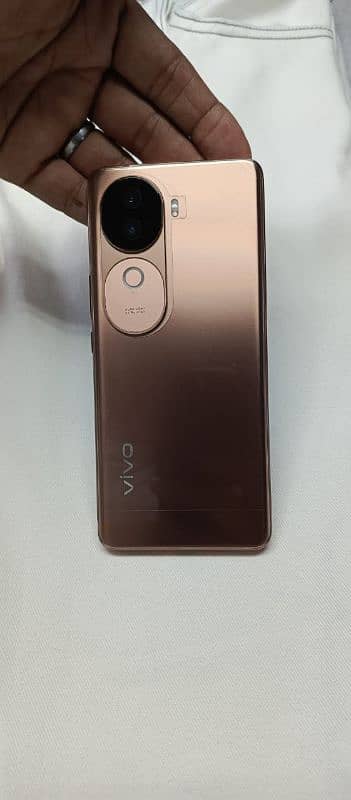 vivo 40E 6